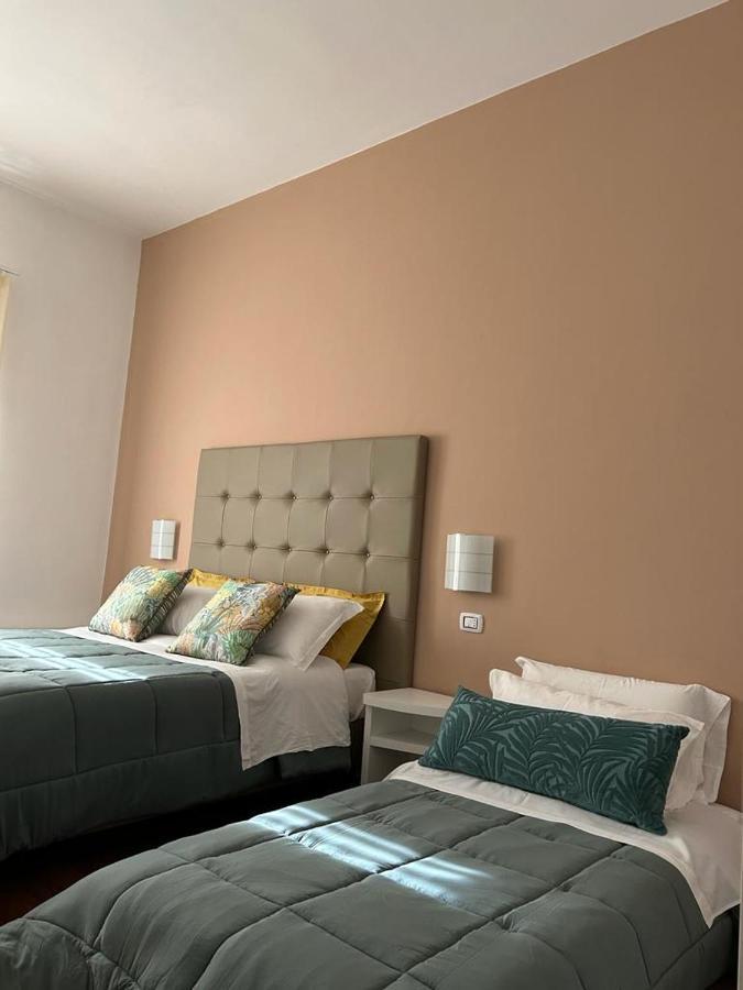 Tiziana'S House Bed and Breakfast Salerno Eksteriør billede